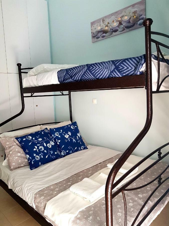 אתונה Cozy Apartment Near Monastiraki מראה חיצוני תמונה